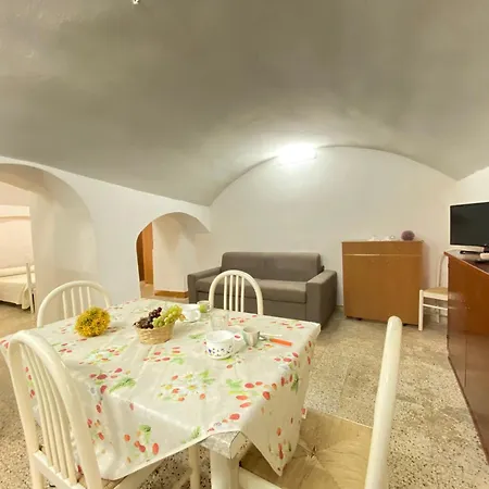 Dimora Cantalupi Centro Storico Apartment