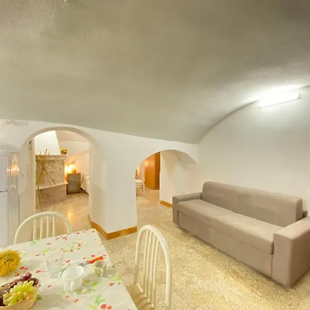 Apartment Dimora Cantalupi Centro Storico *